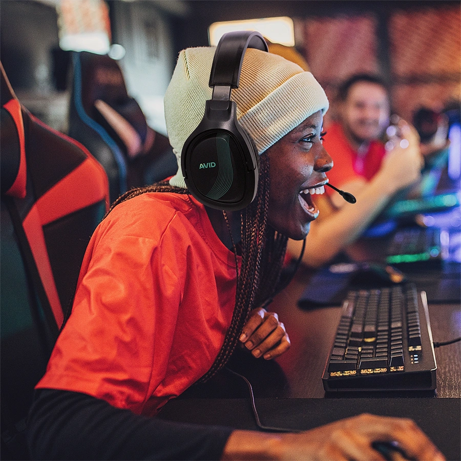 Woman gaming with AVIGA Gaming Headset